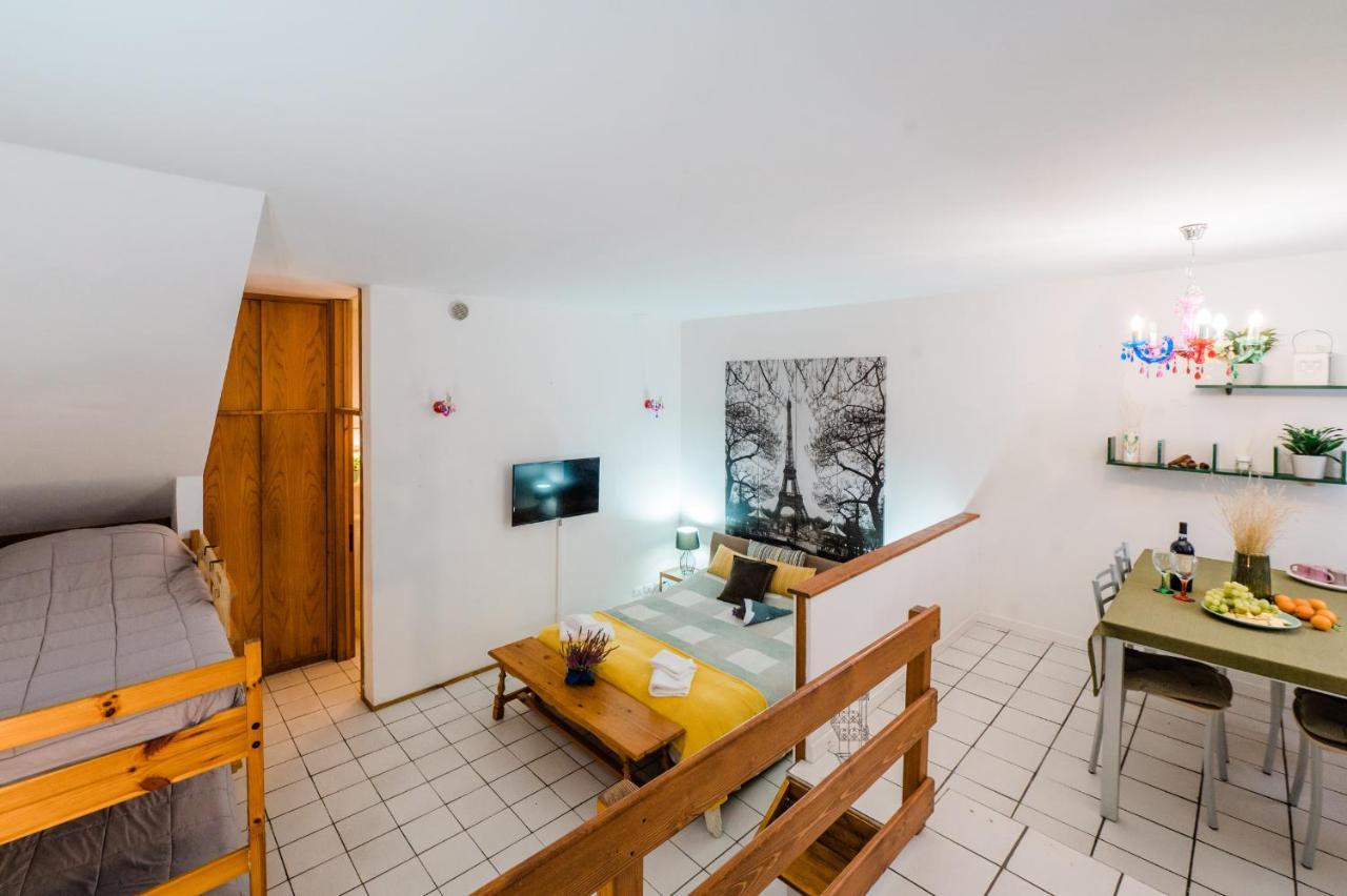 Feel - Salvecchio Apartments ベルガモ エクステリア 写真